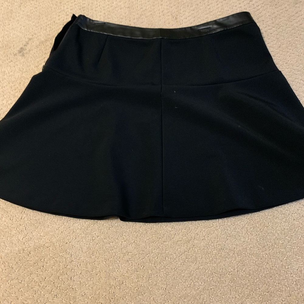 black skirt